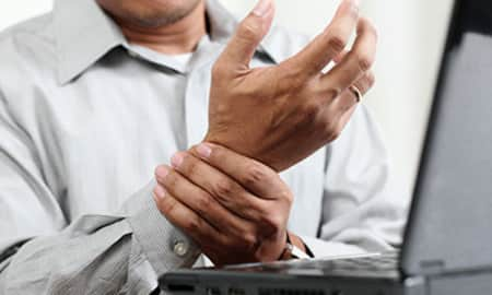 How to Avoid Carpal Tunnel Syndrome When Typing