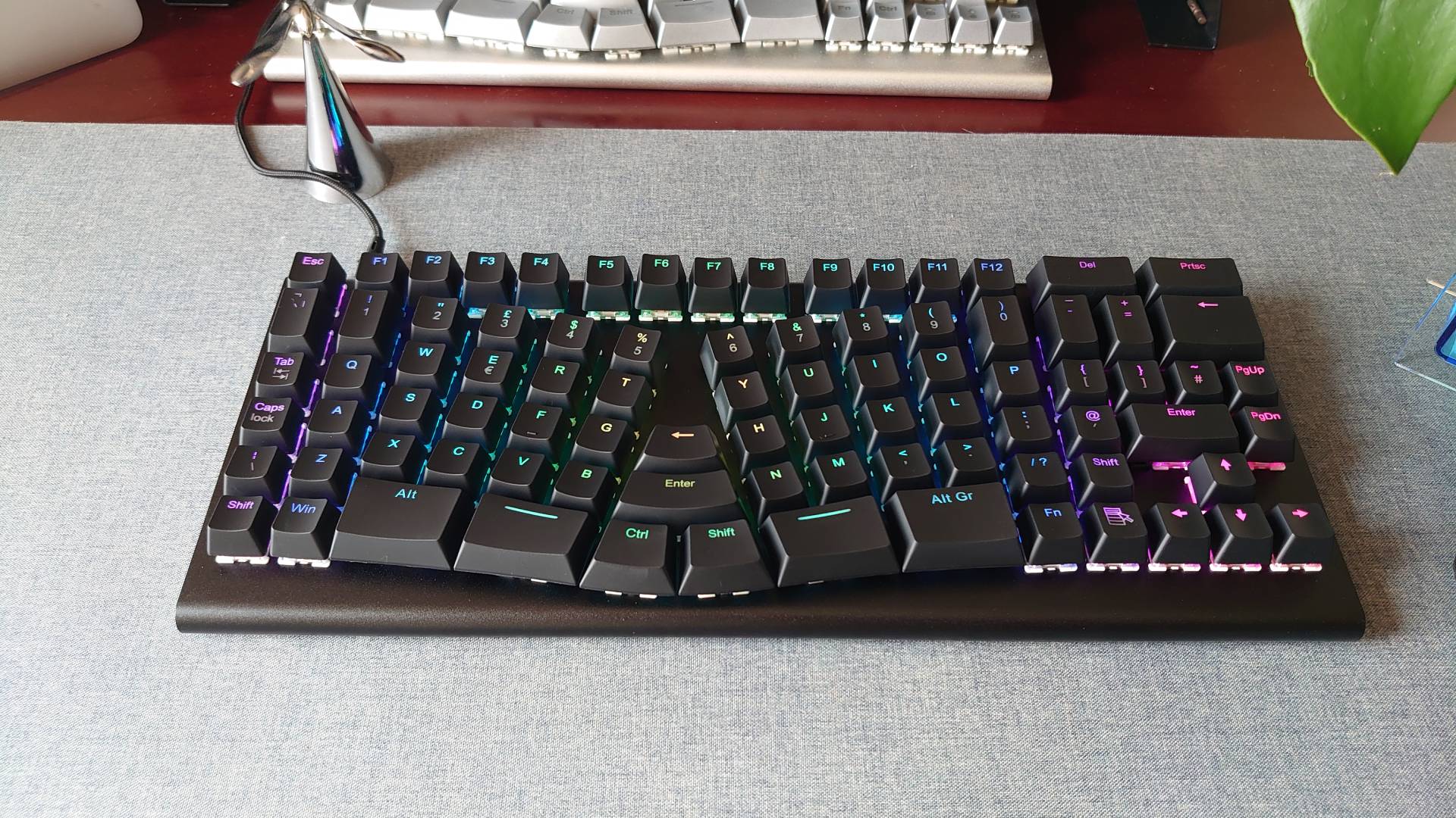 Ergonomic Mechanical Keyboard | X-Bows® | Natural Alignment – X